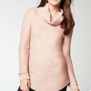 Calvin Klein Women's Pink Pullover Sweater in Light Pink in Large